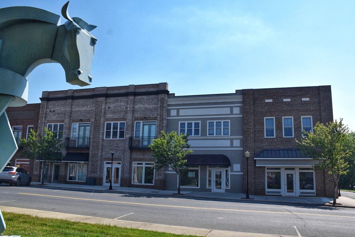 Primary Photo - 150 Ray Kennedy Dr
