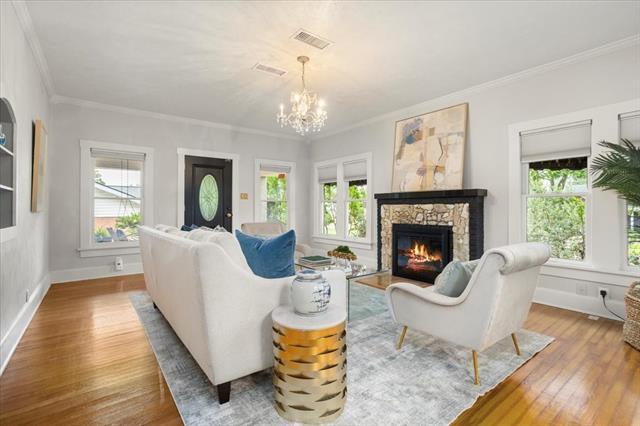 Building Photo - 4016 Pershing Ave