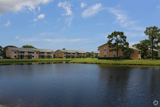 Mallard Cove Apartments - Jupiter, FL | Apartments.com