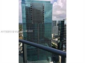 Building Photo - 1300 Brickell Bay Dr