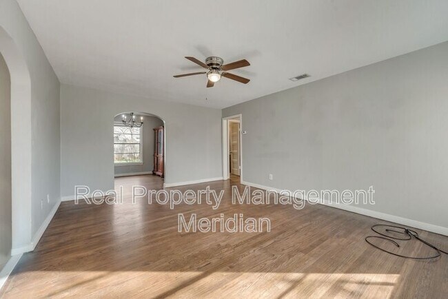Building Photo - 5036 Curzon Ave