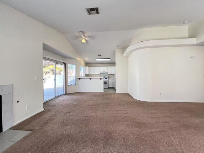 Foto del edificio - Cozy 3-bedroom, 2-bathroom charming home
