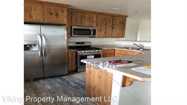 Building Photo - 3 br, 2 bath House - 1360 NW Breann Loop
