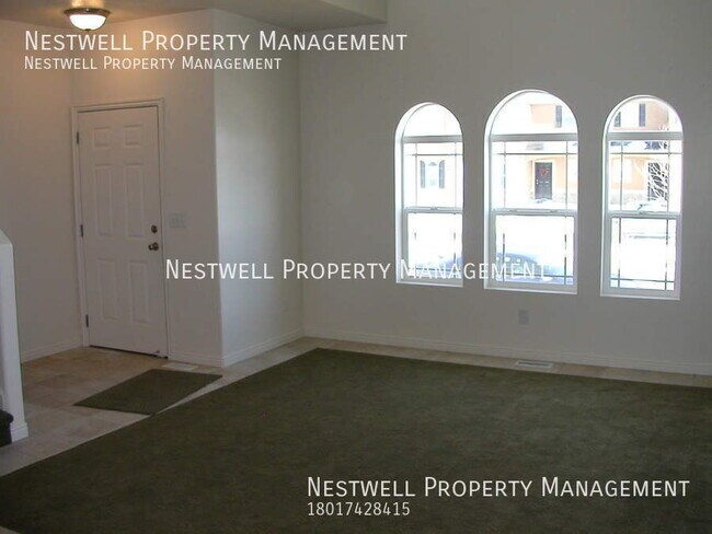Foto del edificio - Beautiful 2-bed Townhome in West Jordan