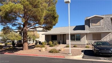 Building Photo - 2783 Carnation Ln
