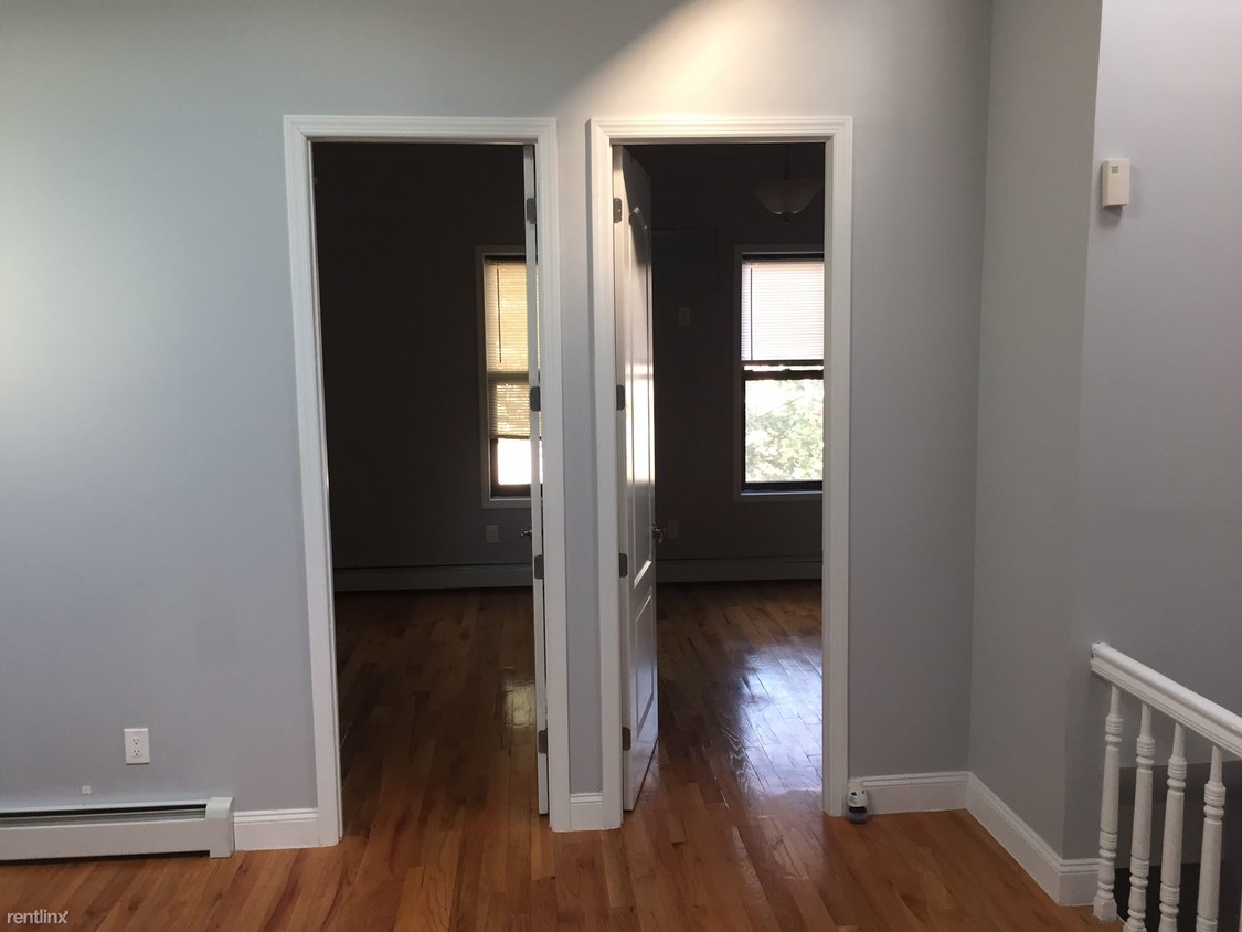 Primary Photo - 356 Vernon Ave
