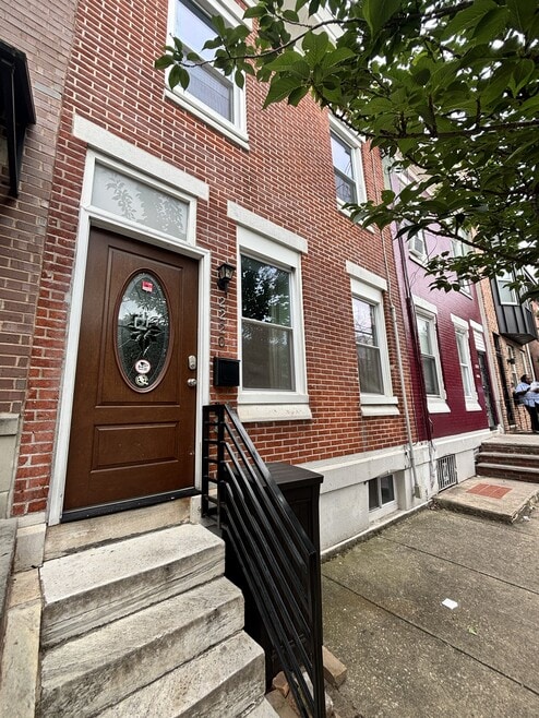 Building Photo - 2220 Ellsworth St