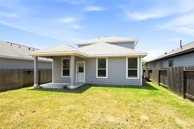 Foto del edificio - 24710 Russet Bluff Trl