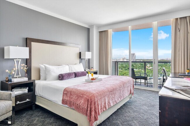 Building Photo - 2889 McFarlane Rd