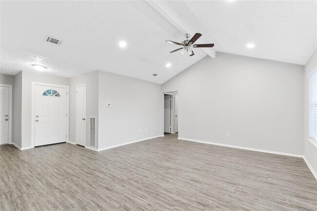 Building Photo - 11407 Bonaparte Dr