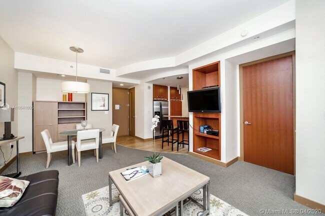 Foto del edificio - 1395 Brickell Ave