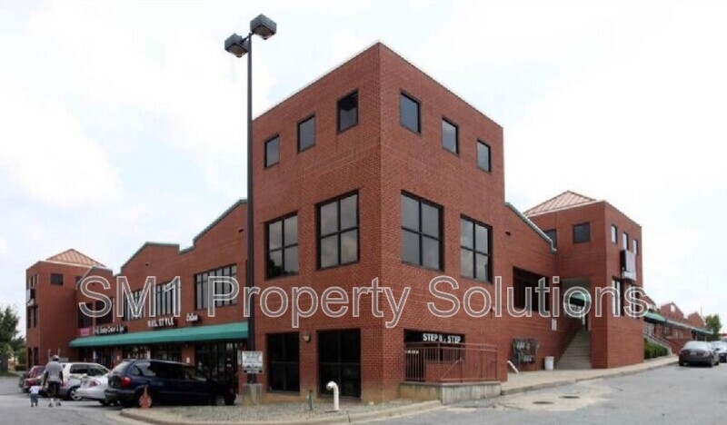Primary Photo - 709 E Market St