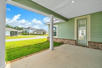 Building Photo - 115 Speckled Trout Ln S