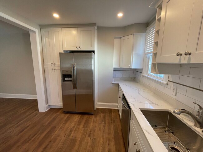 Cocina - 303 S Olive St