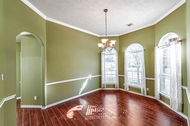 Building Photo - 7815 Blue Stream Ct