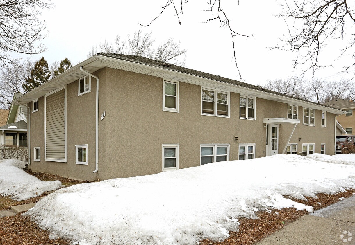 Primary Photo - 981 Thomas Ave