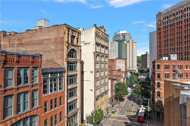 Foto del edificio - 915 Liberty Ave