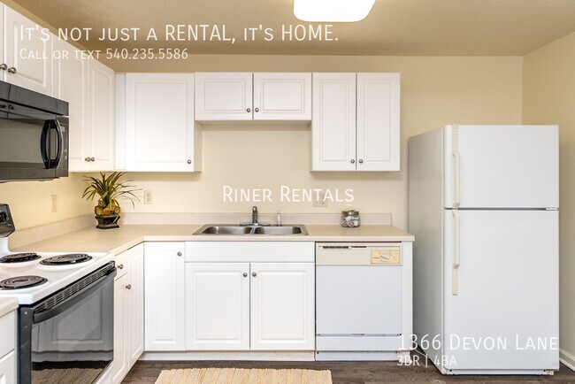 Foto del edificio - 1366 Devon Ln