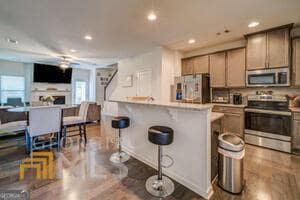 Building Photo - 882 Ambient Way