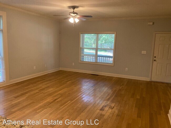 Foto del edificio - 4 br, 4.5 bath House - 115 Appleby Drive