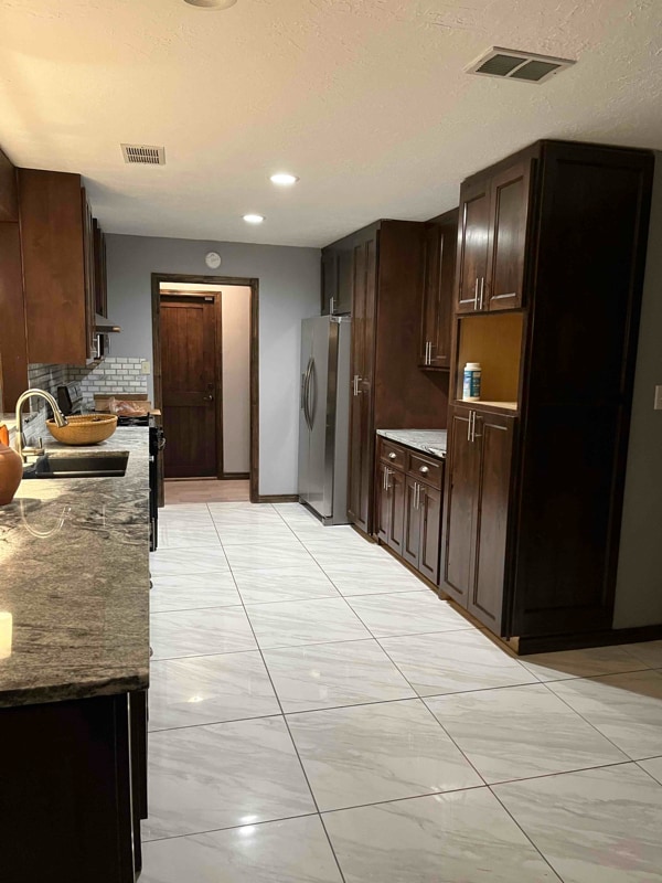 Foto del edificio - 16623 Stonerun