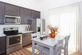 Foto del edificio - 9740 E Hampton Ave
