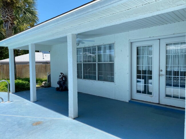 Foto del edificio - 141 Sea Oats Dr