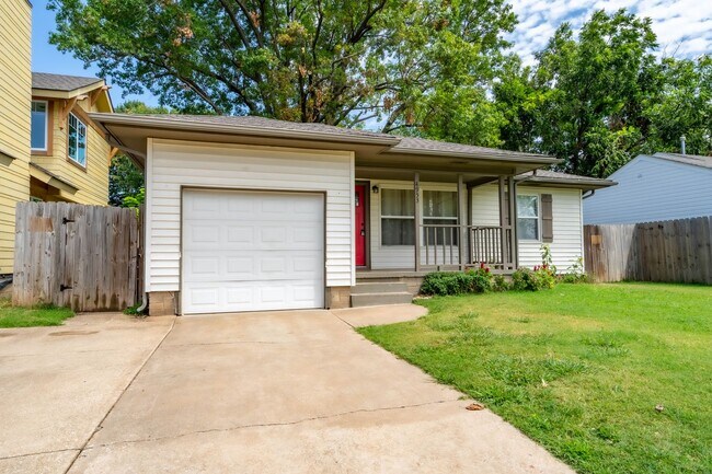 Foto del edificio - 3 Bed 1 Bath Tulsa