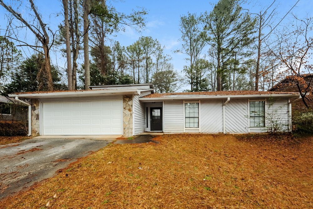 Primary Photo - 5498 Springwood Ln
