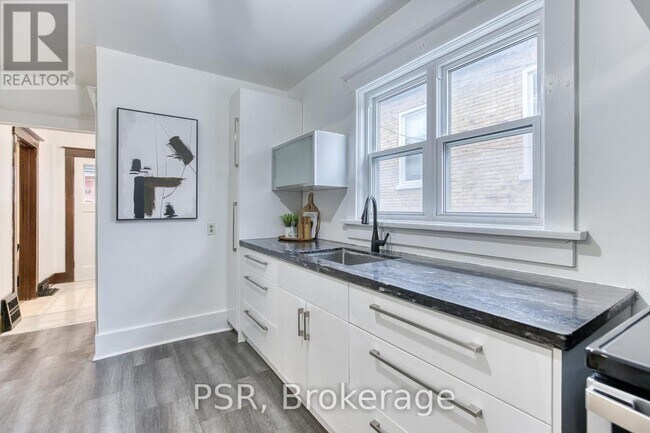 Building Photo - 57 Eby St S