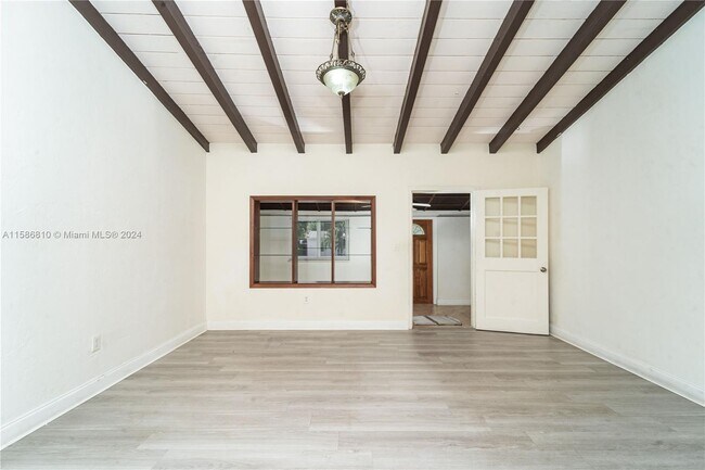 Building Photo - 4070 NW 5th St
