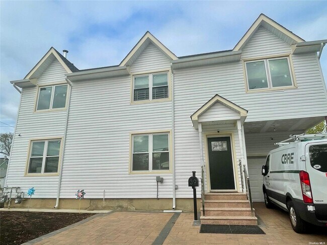 Foto del edificio - 39 Campbell Ave