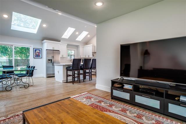 Foto del edificio - 6136 St Moritz Ave