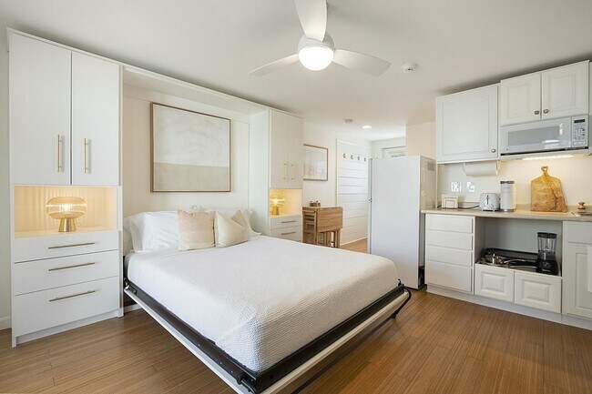 Foto del edificio - 6 Ashworth Ave