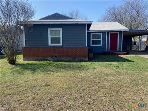 Building Photo - 515 Meggs St