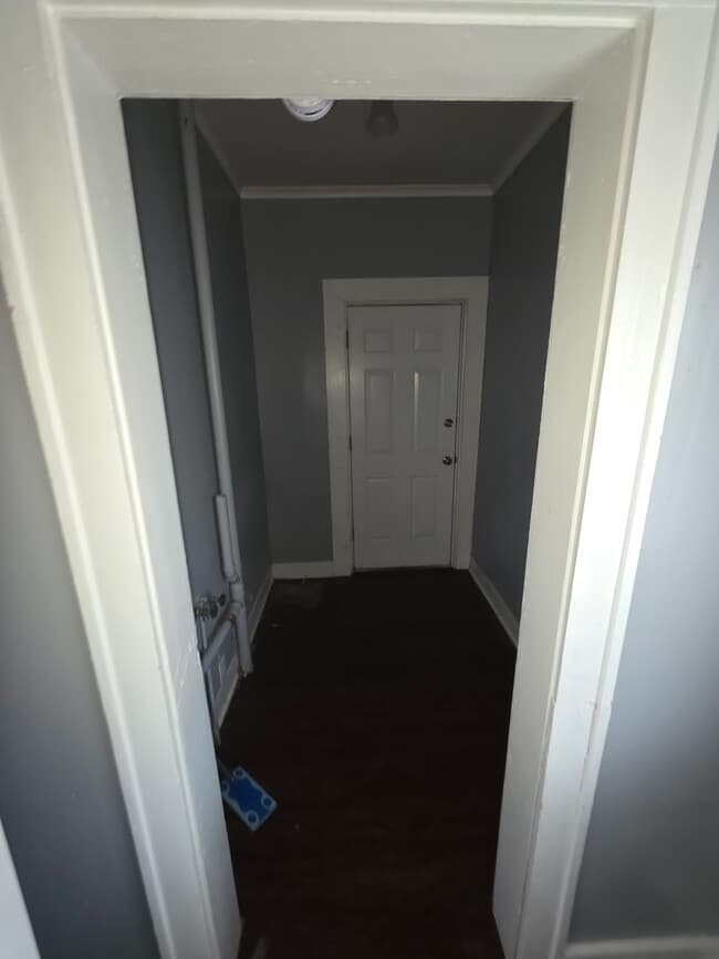Hallway - 207 E Rutherford St