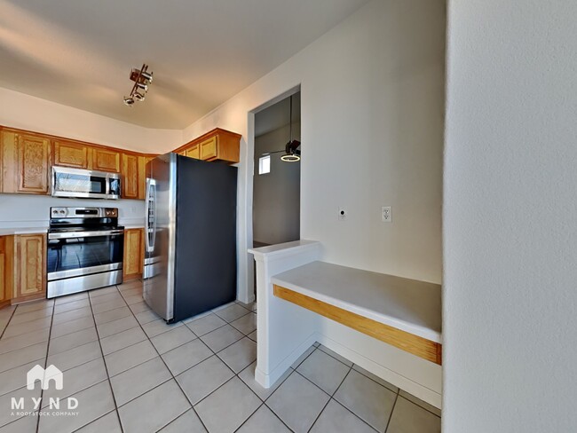 Building Photo - 5965 S Waco St