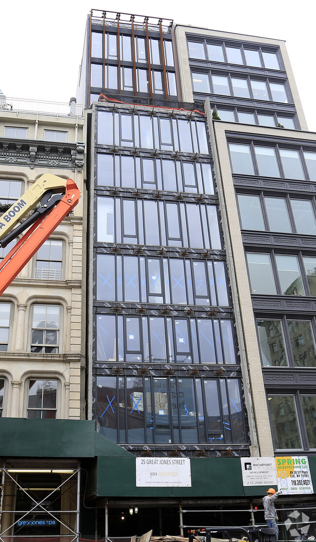 Foto del edificio - 25 Great Jones St