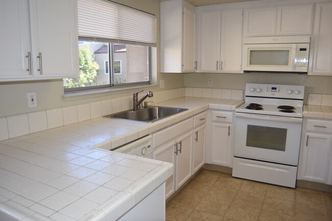 Building Photo - 109 Cityhomes Ln