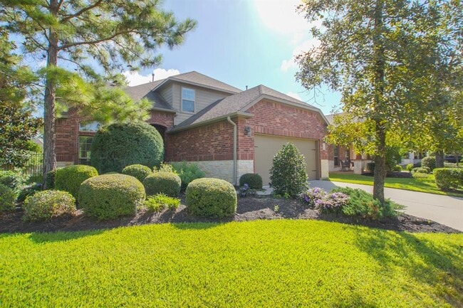 Building Photo - 155 Black Swan Pl