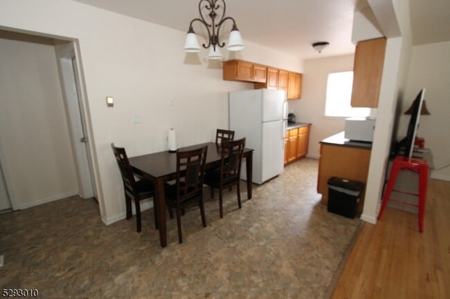 Building Photo - 287 Legion Pl