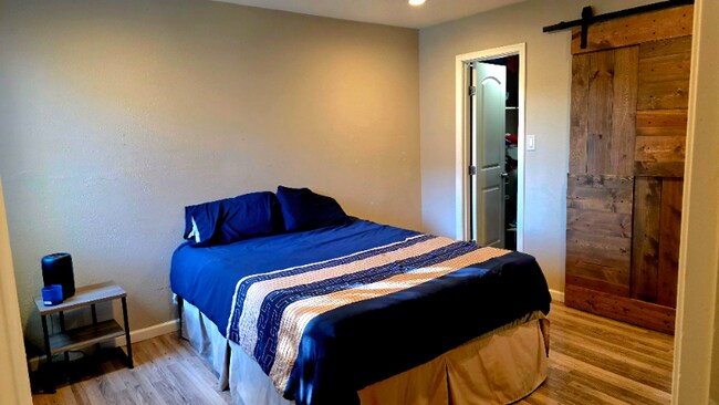 Foto del edificio - 4410 N Longview Ave