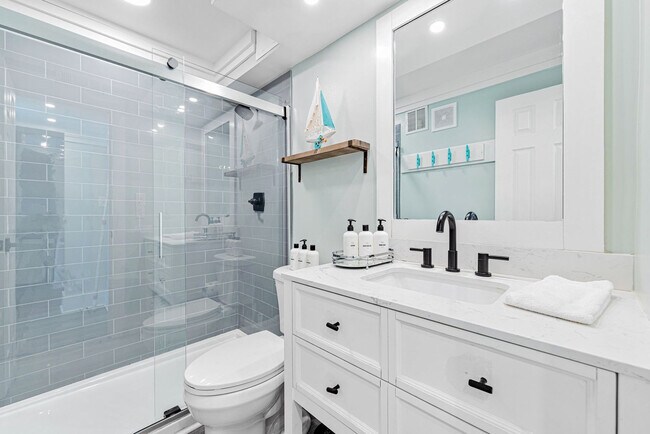 Foto del edificio - 885 Santa Rosa Blvd