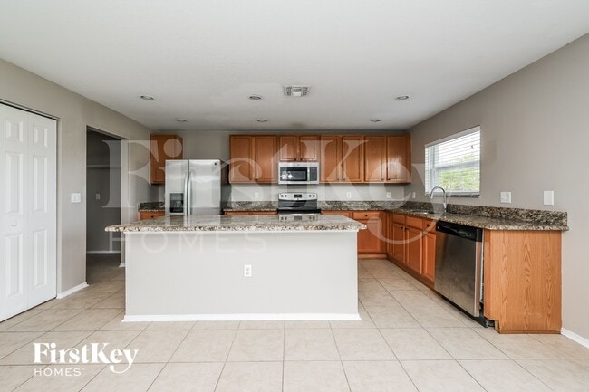 Building Photo - 5455 Sandy Shell Dr