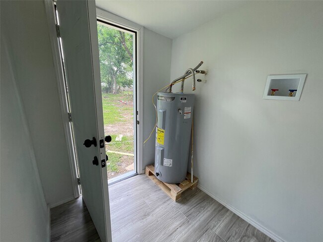 Foto del edificio - 4602 Leffingwell St