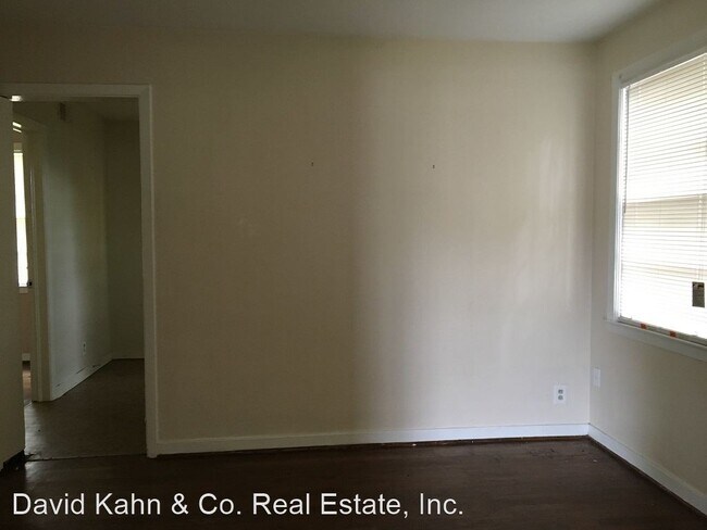 Foto del edificio - 3 br, 1 bath House - 815 Perry Hill Road