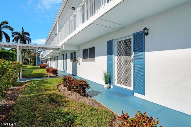 Foto del edificio - 750 Mooring Line Dr