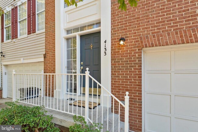 Foto del edificio - 4133 Grover Glen Ct