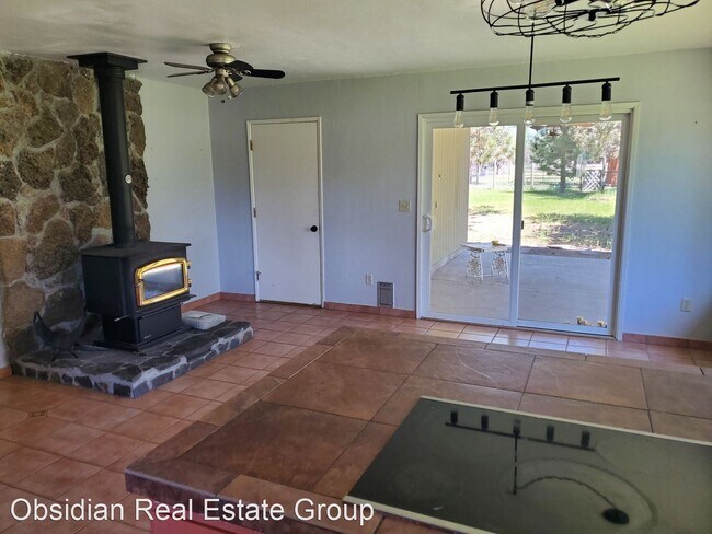 Foto del edificio - 4 br, 3 bath House - 25345 Walker Rd.