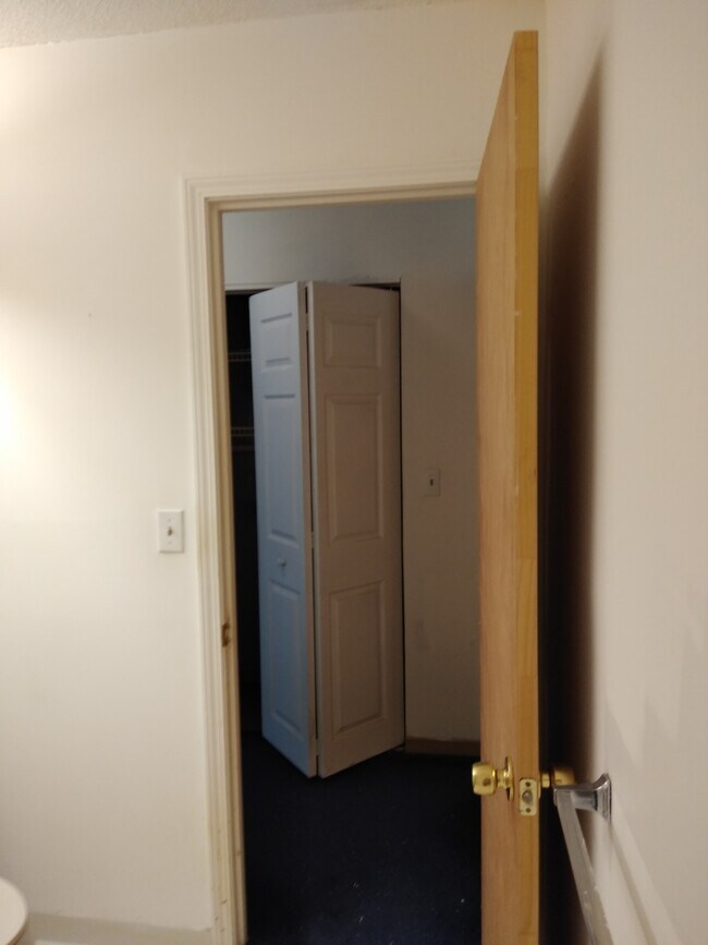 22 Kenmar Dr Unit 197, Billerica, MA 01821 Condo for Rent in